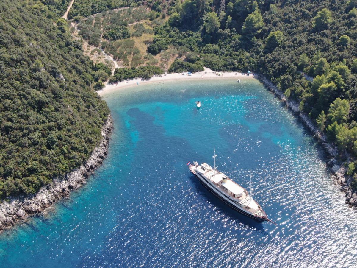 Korcula Holiday Zrnovo Ngoại thất bức ảnh
